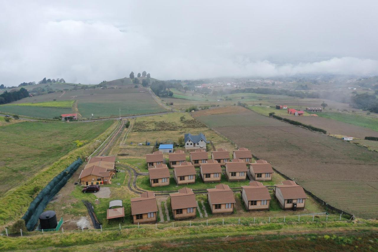Hotel Cabanas Y Mirador Secret Garden Cr Cartago Zewnętrze zdjęcie