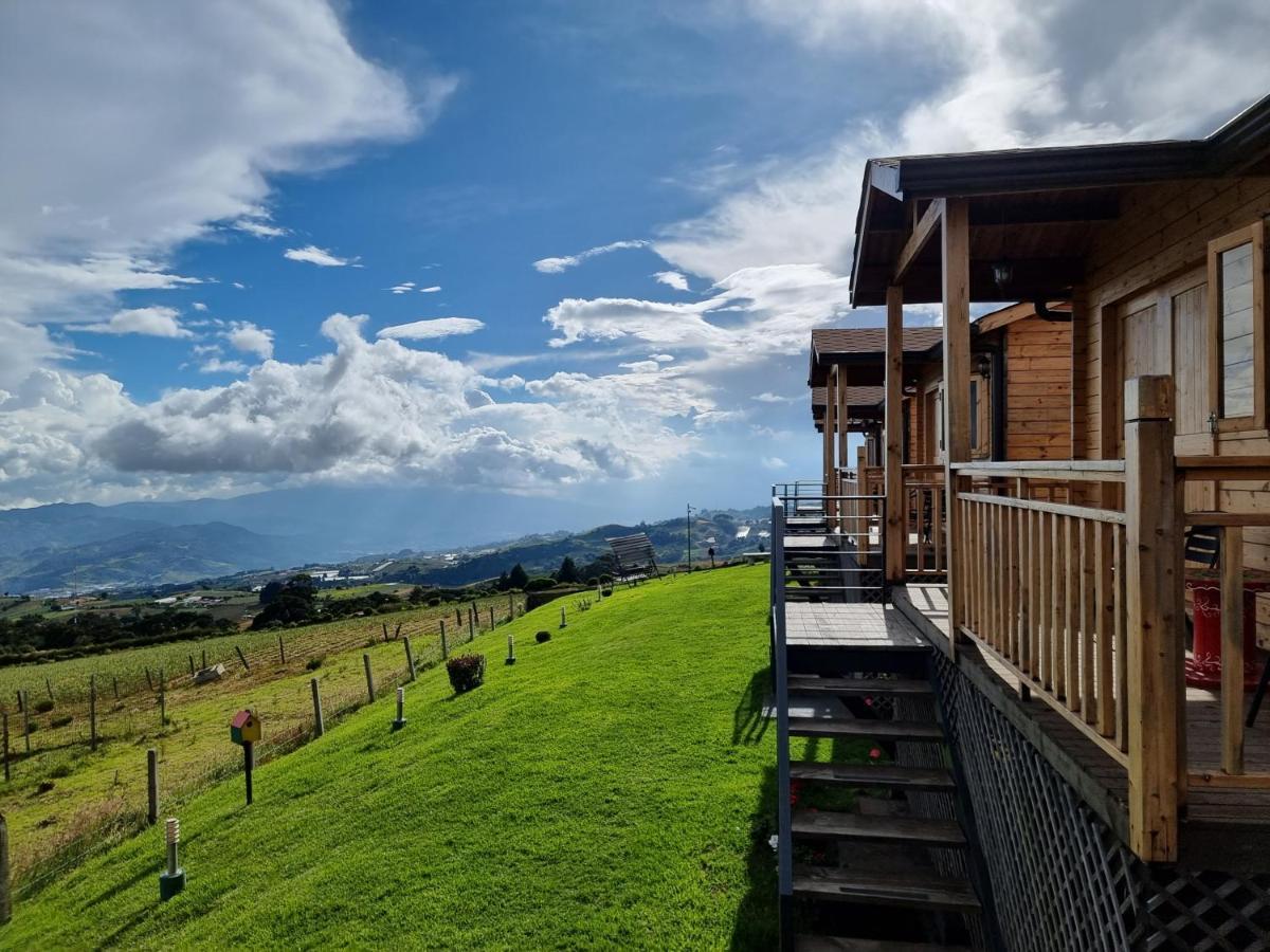 Hotel Cabanas Y Mirador Secret Garden Cr Cartago Zewnętrze zdjęcie