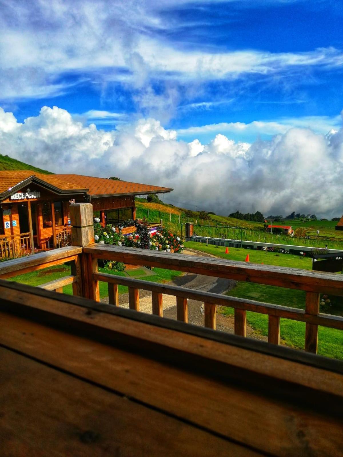 Hotel Cabanas Y Mirador Secret Garden Cr Cartago Zewnętrze zdjęcie